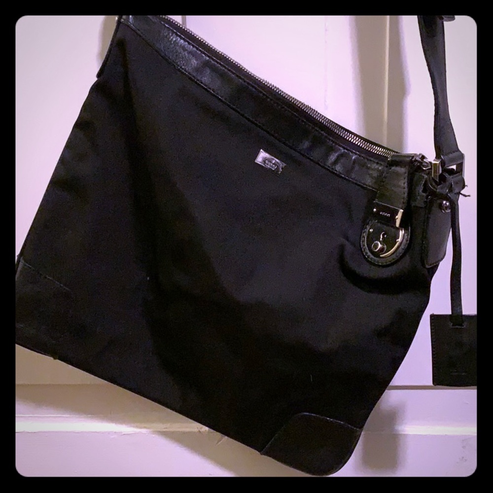 Gucci Messenger Bag